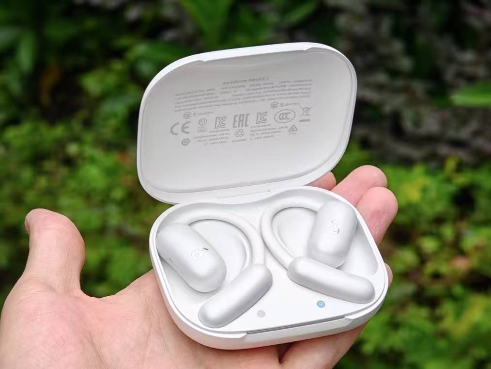 适度测评:舒适度与音质兼备的选择指南z6尊龙网站八款超好用的开放式耳机舒(图5) 适度测评:舒适度与音质兼备的选择指南z6尊龙网站八款超好用的开放式耳机舒(图5)